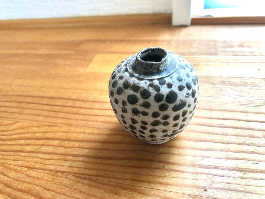 【タイ・骨董】宋胡録（スンコロク）白釉斑紋 小壺（1301年~1600年）