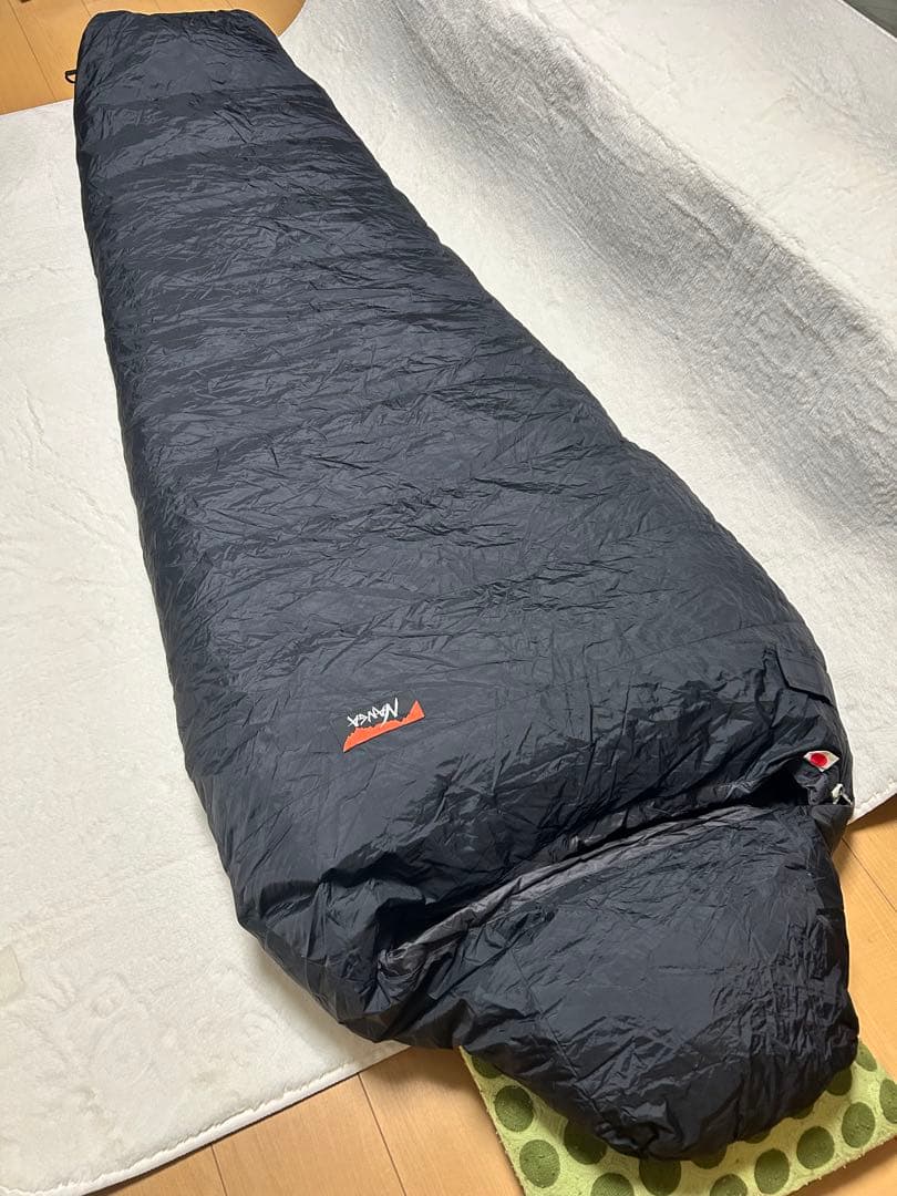 超美品 NANGA ナンガ 寝袋 シュラフ オーロラライト750DX レギュラー