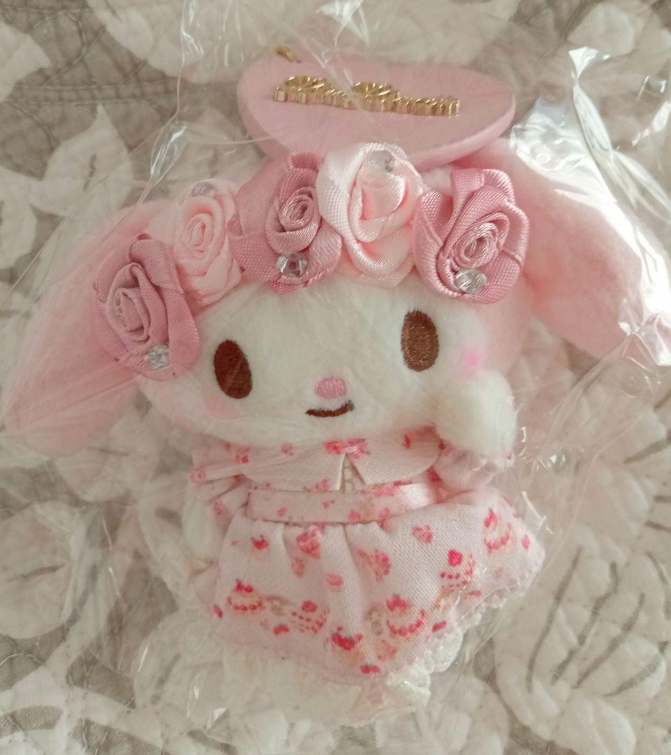 マイメロディ　リズリサ　リズメロ　マスコットホルダー　ぬいぐるみ　限定　新品