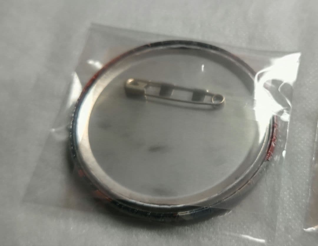 ワンピース　トラファルガー・ロー　缶バッジ　まとめ売り