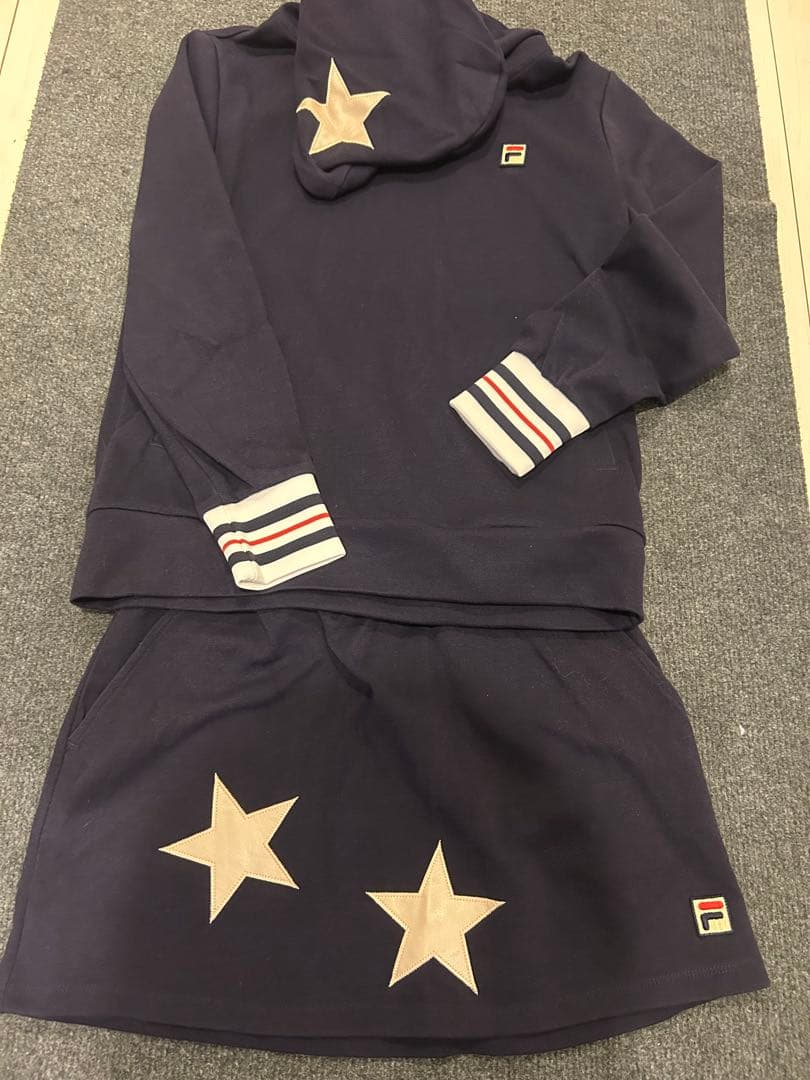 FILA ネイビー フード付きセット M