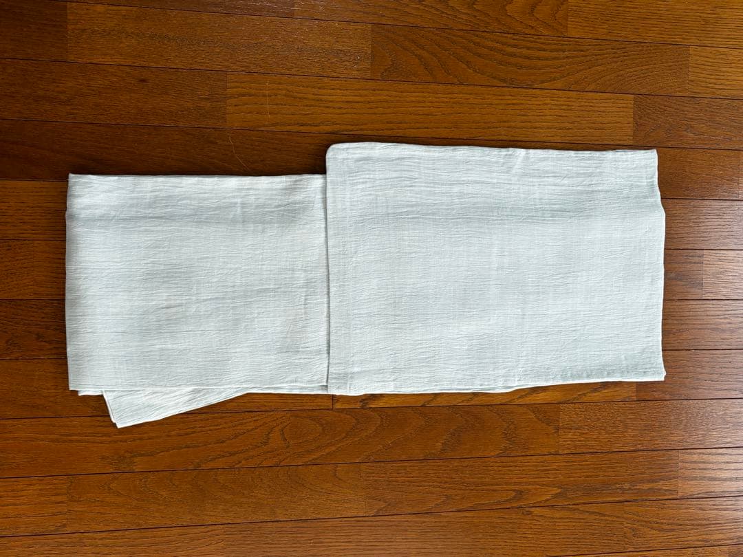 美品‼️薄い緑色のシンプルな麻夏着物　浴衣　くるりブランド