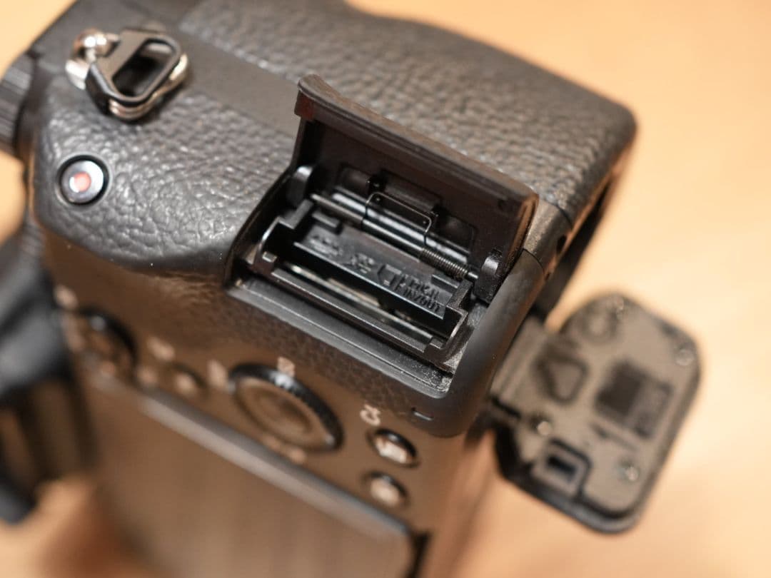 【美品】‪α‬7ii ILCE-7CM2 純正バッテリー2個セット