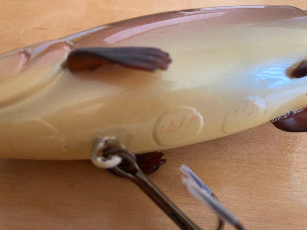 キャスティークトラウトリップレス　rare castaic trout