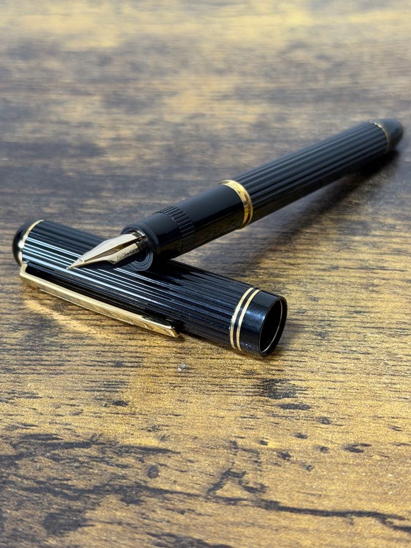 試筆のみ　1979年製　初代　ジャスタス　14金　万年筆　パイロット　嵌合式　F