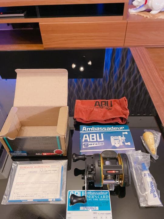 ABU アブガルシア アンバサダー 5600 FL 【新品】