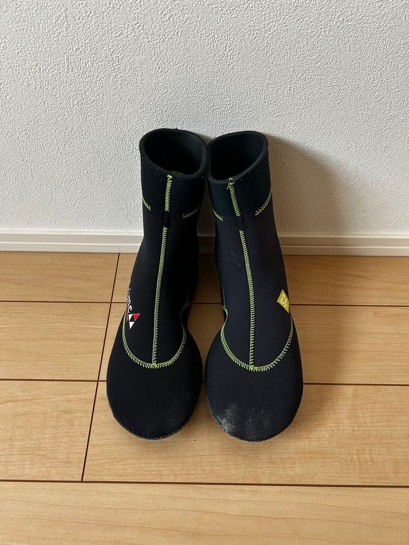 サーフブーツ サーフグローブ