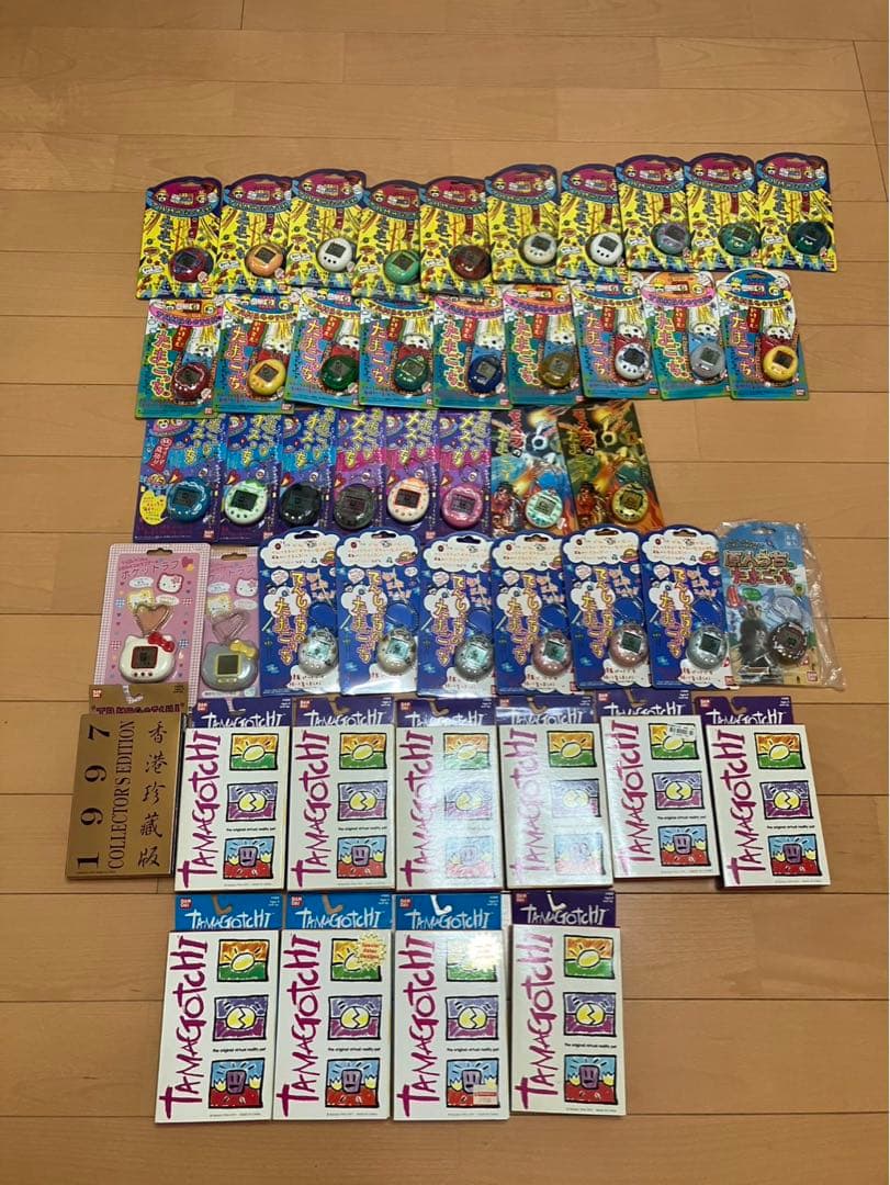 たまごっち 海外大量 まとめ売り 香港版オスっちメスっちてんしっち モスラ