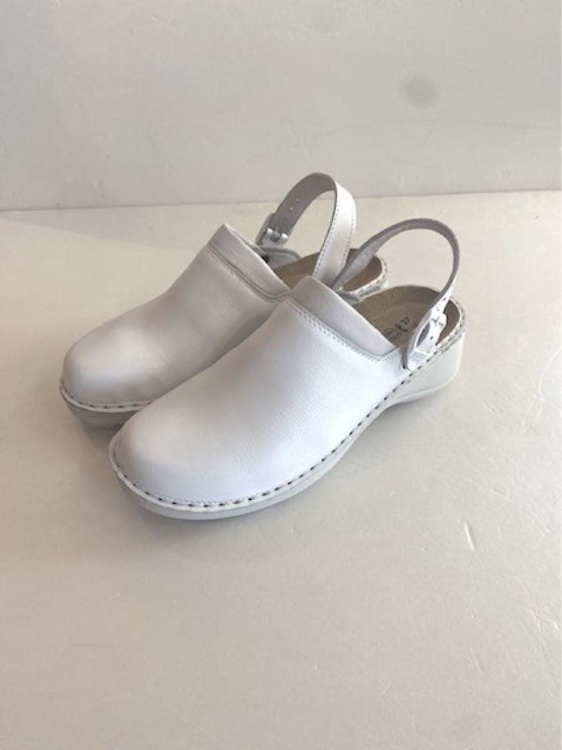 まりも　NAOT IRIS White 38 サボ　アイリス