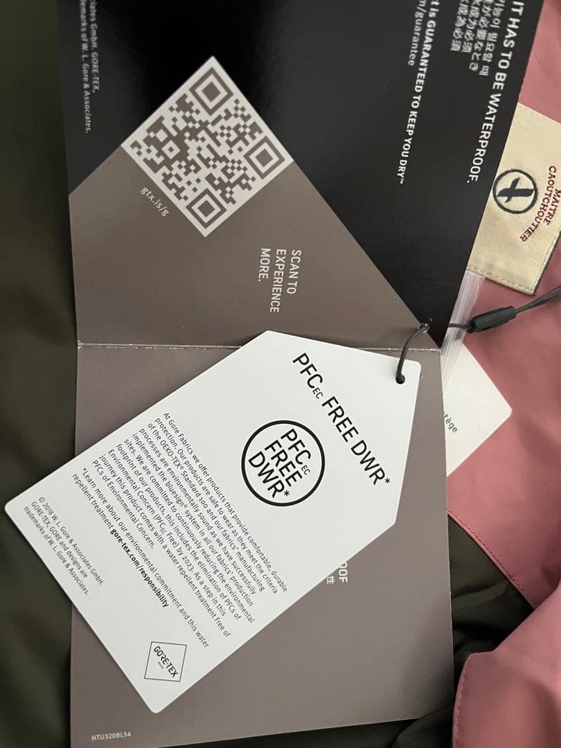 AIGLE GORE-TEXピンク ダブルブレスト レインコート