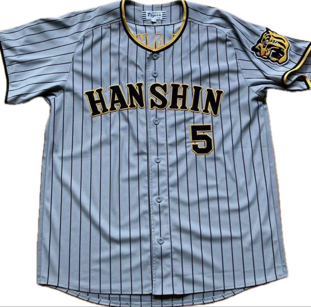 美品未着用、阪神タイガース　ユニフォーム　近本　Oサイズ