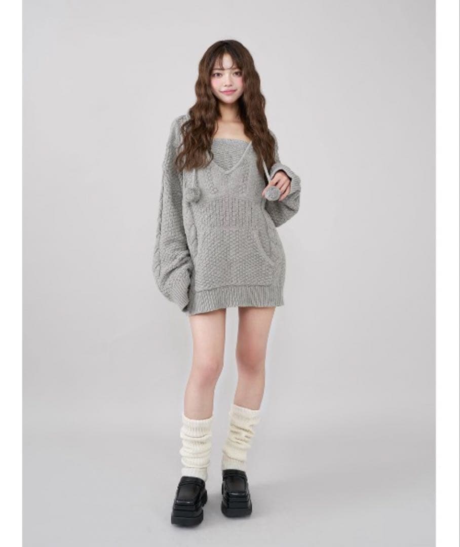 ダーリッチ　ケーブルDDロゴVネックニットフーディ