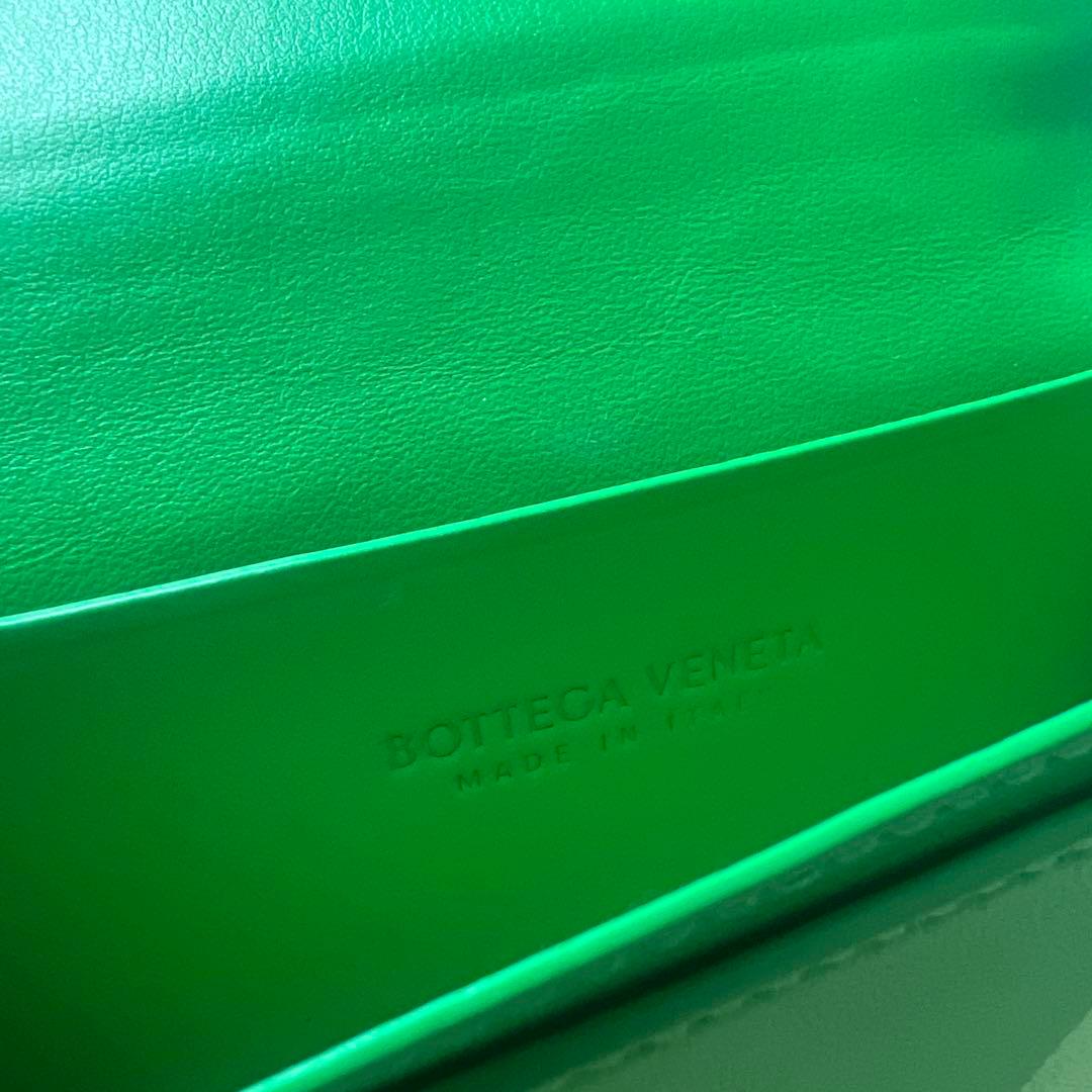 週末限定、お値下げ。ボッテガヴェネタ 名刺入れ