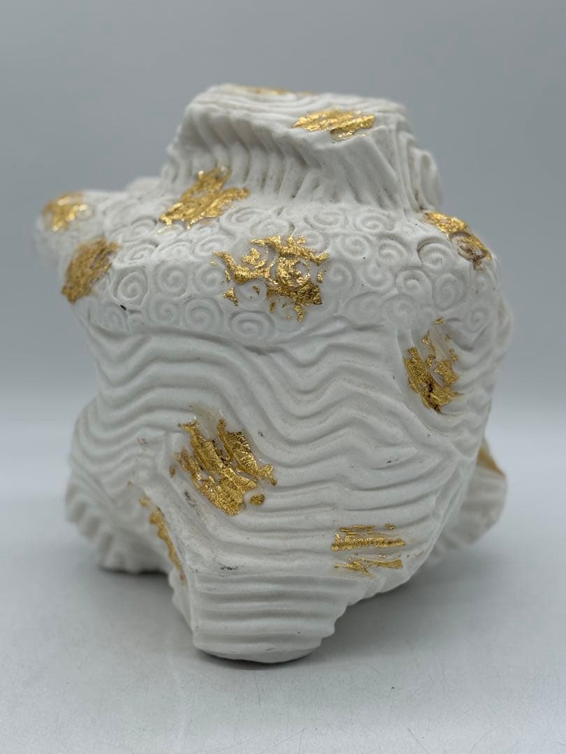 坂田甚内作　白釉金彩波紋　置物　名人作　送料込み250605