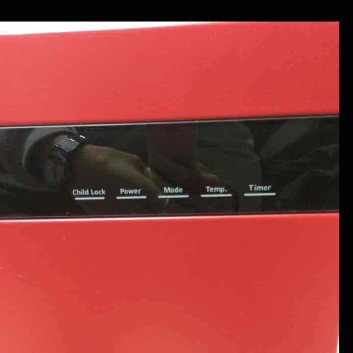 値下げしました。パネルヒーター  RED インテリア