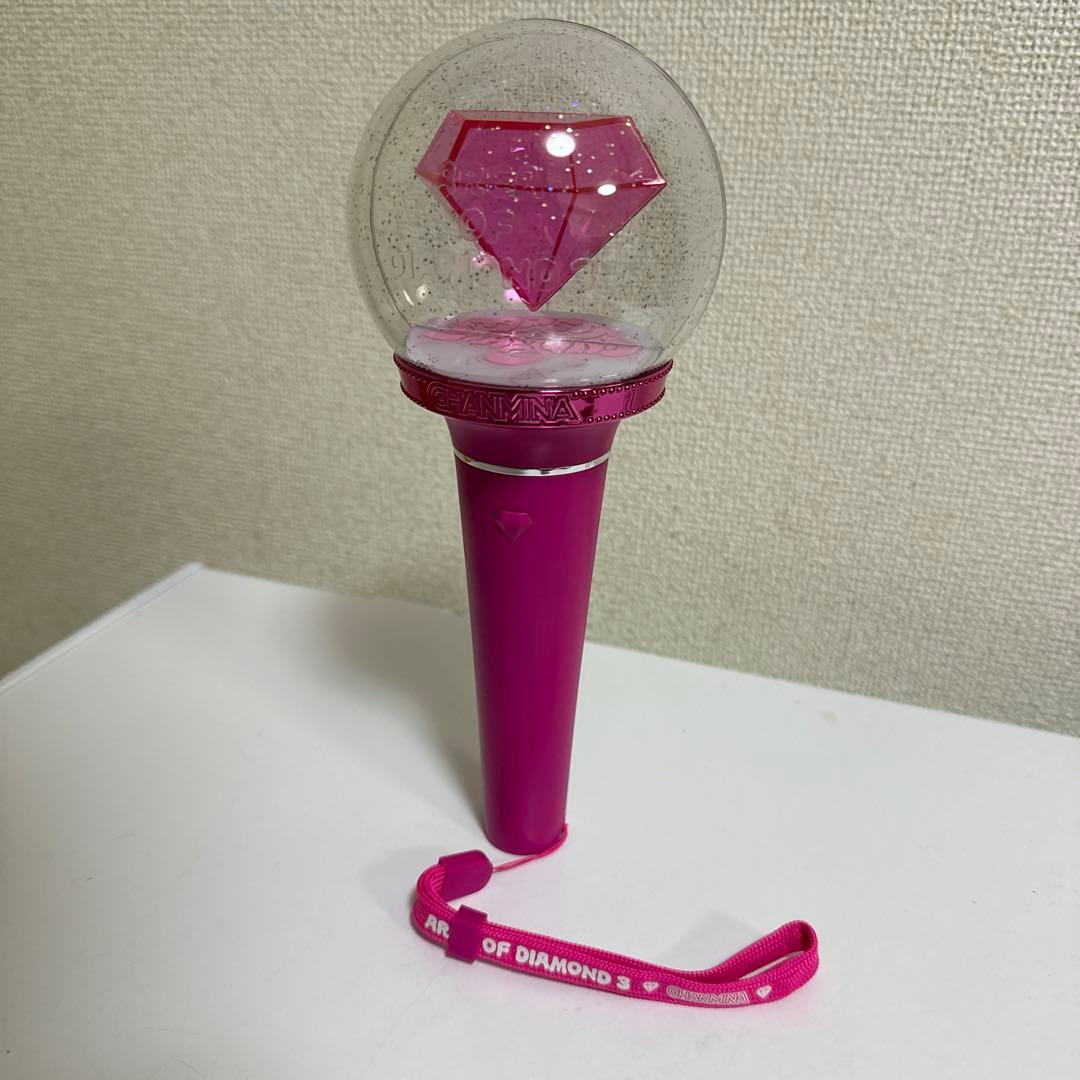 未使用 ちゃんみな　ピンク ダイヤモンド型 ペンライト