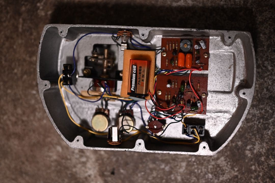 Roland DOUBLE BEAT AD-50 ワウ＆ファズペダル