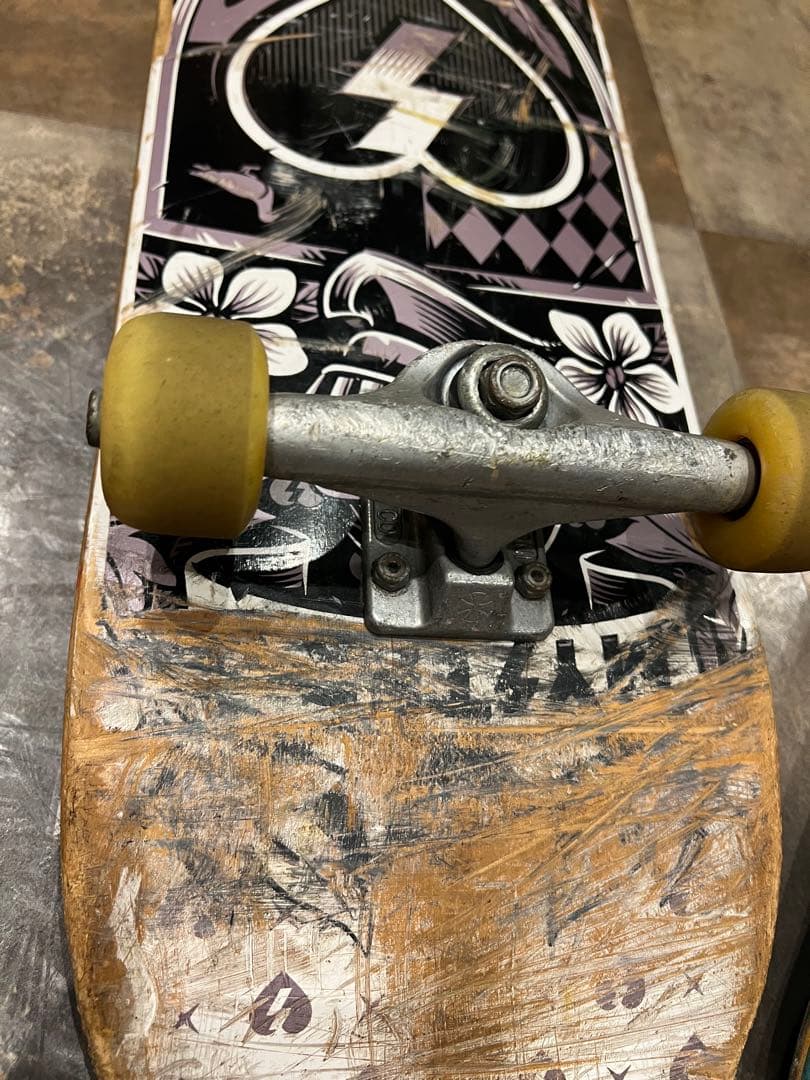 スケボー　ベンチャー　コンプリート