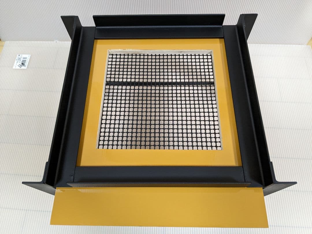 重箱式巣箱台　３００ミリ用　ニホンミツバチ　鉄製台