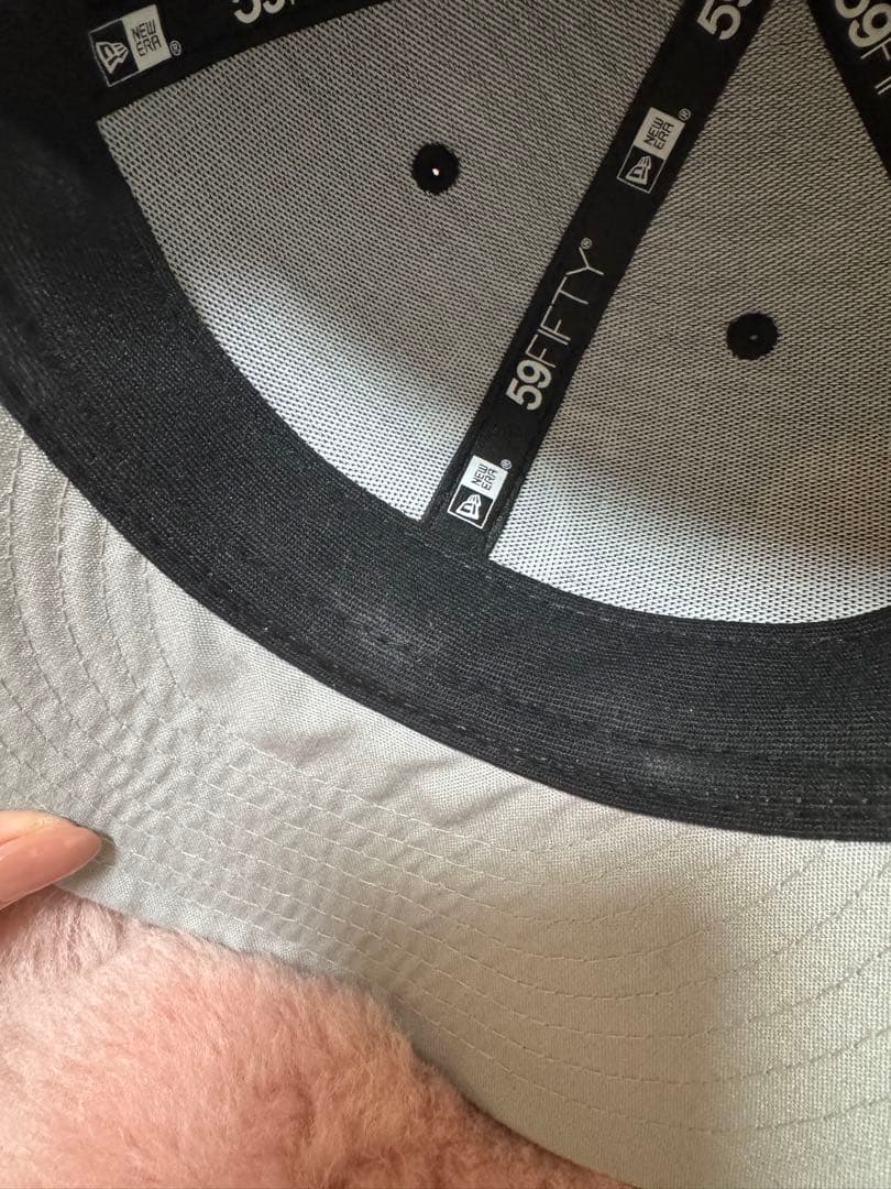 New Era 59FIFTY ブラックキャップ 7 1/8