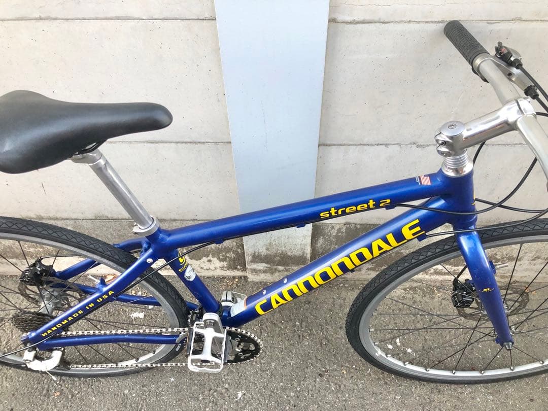 【カスタム極美品】キャノンデール　ストリート2 27速　クロスバイク　CT380