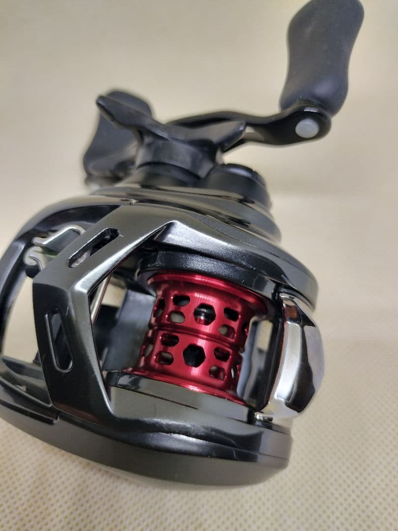 ダイワ　アルファスエアTW アルファスエア TW 8.6 右巻き