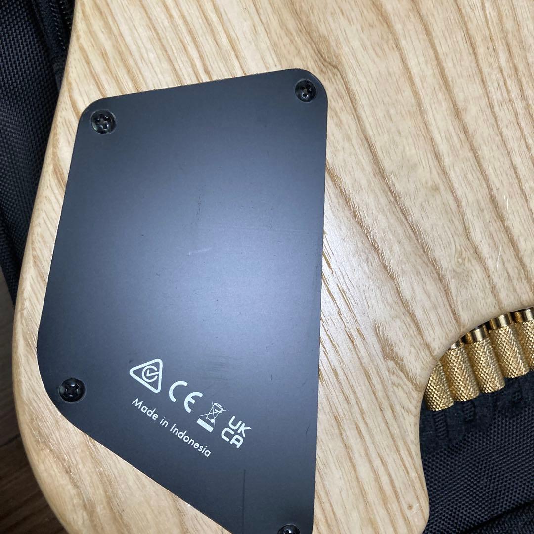 ギター Ibanez Q52 FMG