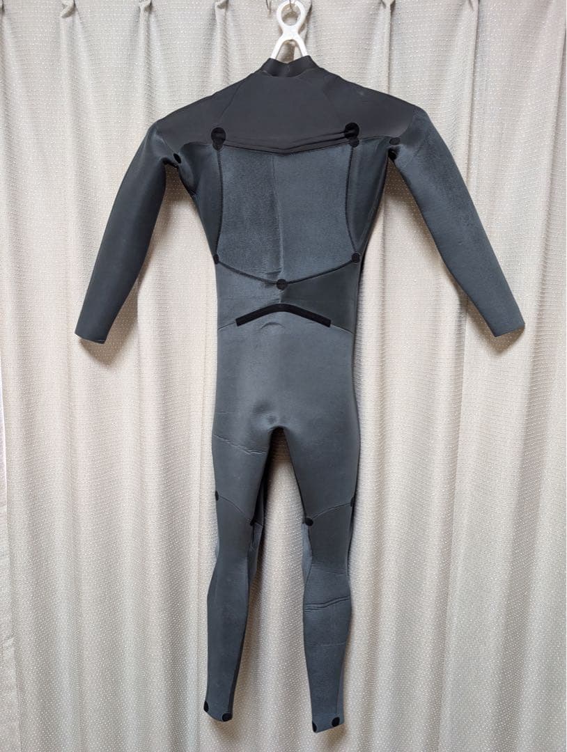 HeleiWaho(ヘレイワホー)3mm フルスーツ レディースMサイズ