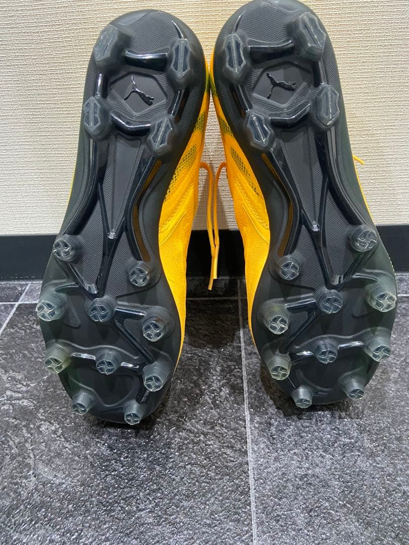 PUMA ONE 26センチサッカースパイク