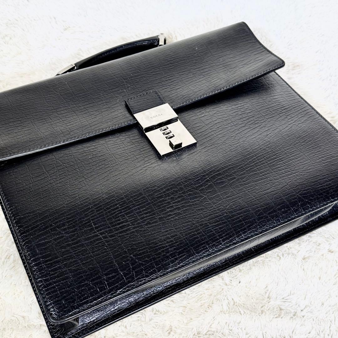 【美品】GUCCIグッチ ビジネスバッグ ダイヤルロック レザー A4 ブラック