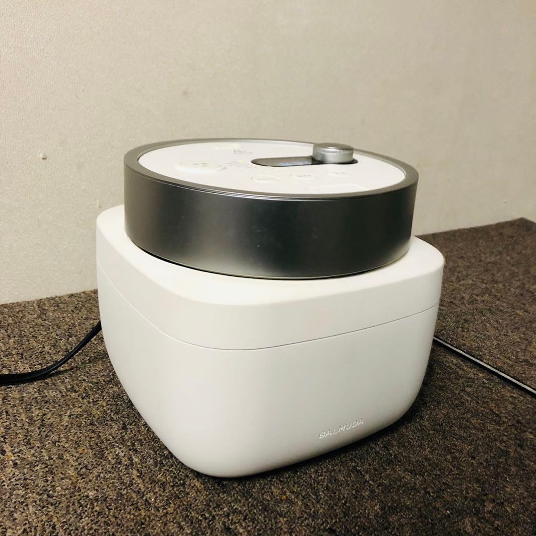 E31 バルミューダ ザ・ゴハン ホワイト 炊飯器 3合炊き 新生活応援✨