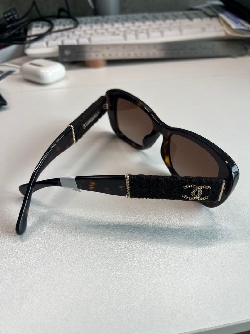 CHANEL サングラス 新品未使用品