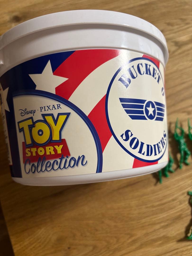 トイストーリー　バケットオブソルジャーズ　72体