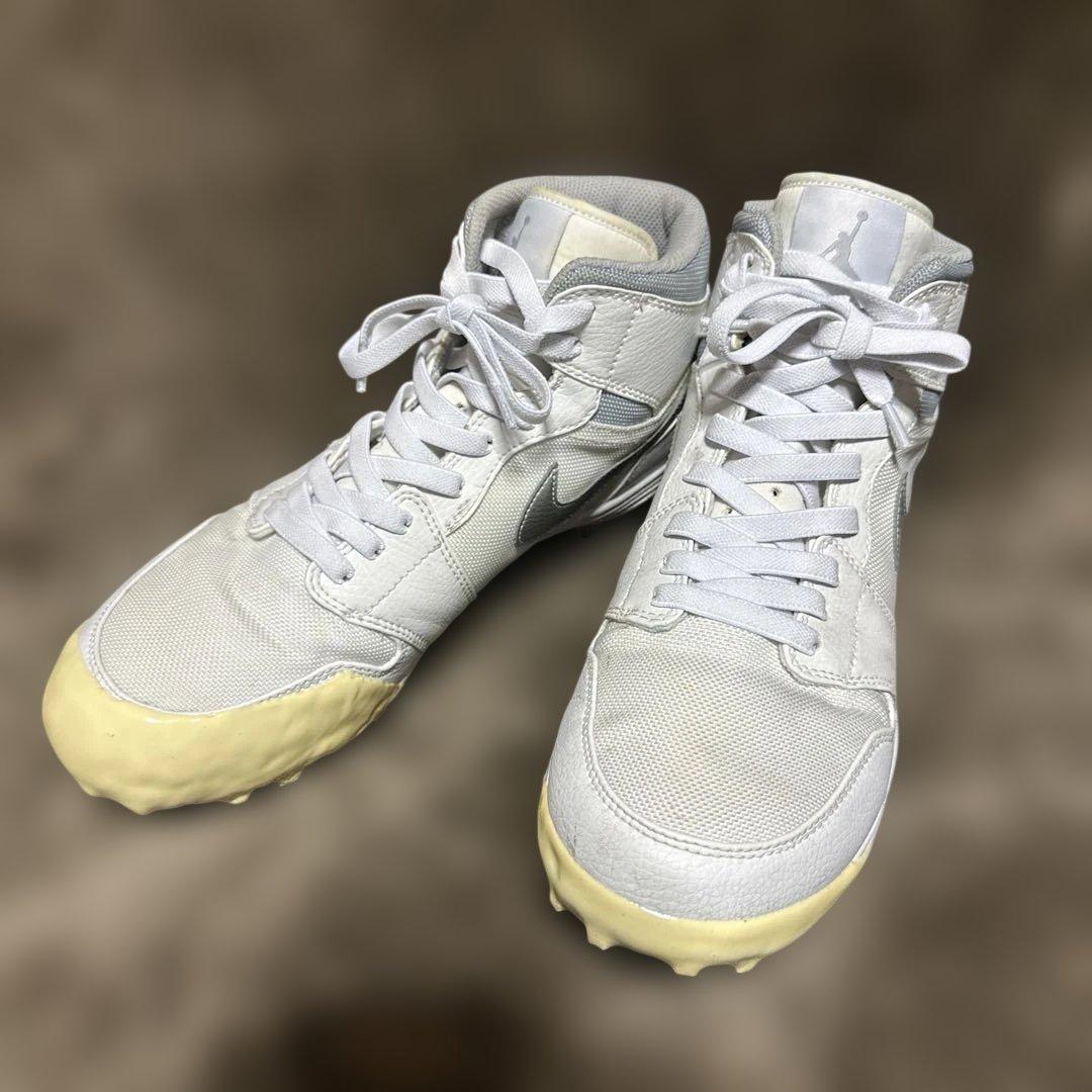 3*7様 【中古】希少 ナイキ エアジョーダン アメフト ポイントスパイク　27