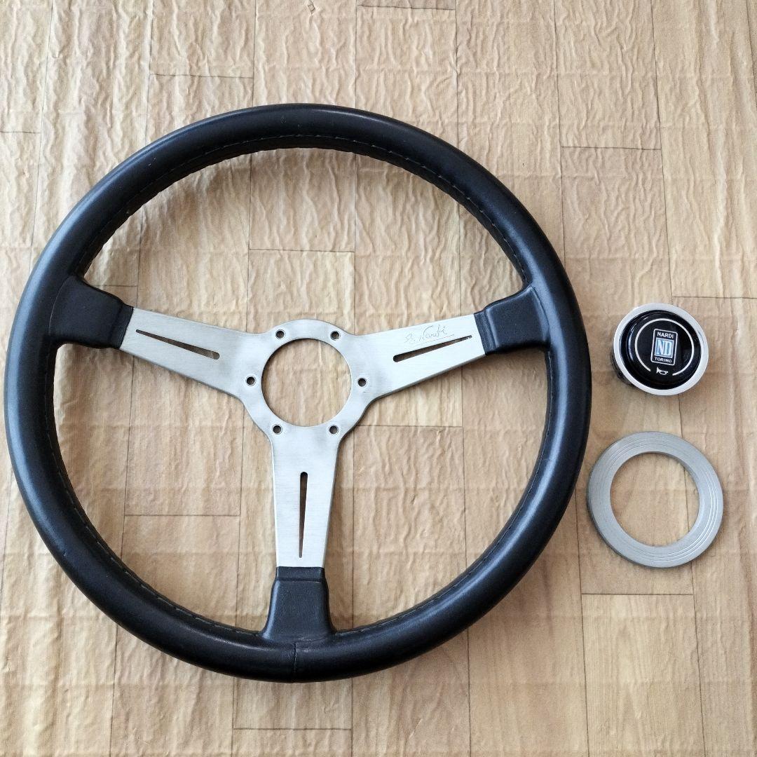 Uracil様 NARDI　ステアリング 36 レザー 革