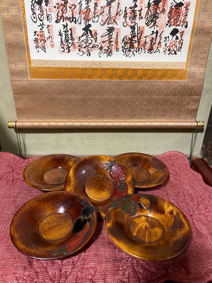 祖母のコレクション　烏城彫り　岡山県のお師匠から学び作った作品たち