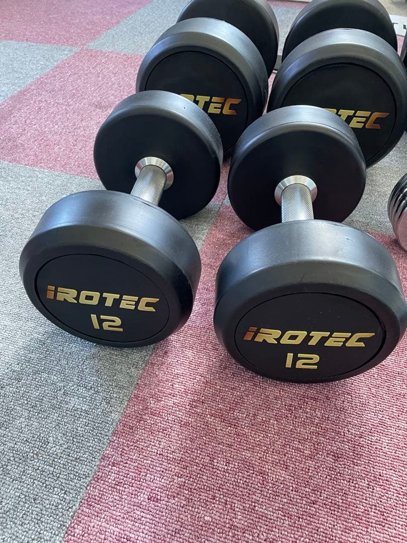 iROTEC 12kgラバーダンベルセット