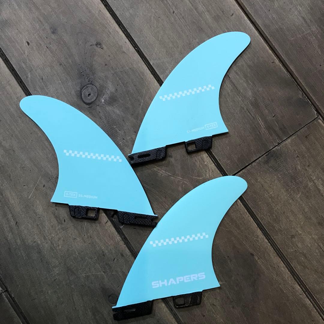 SHAPERS THRUSTER フィン 水色 MEDIUM