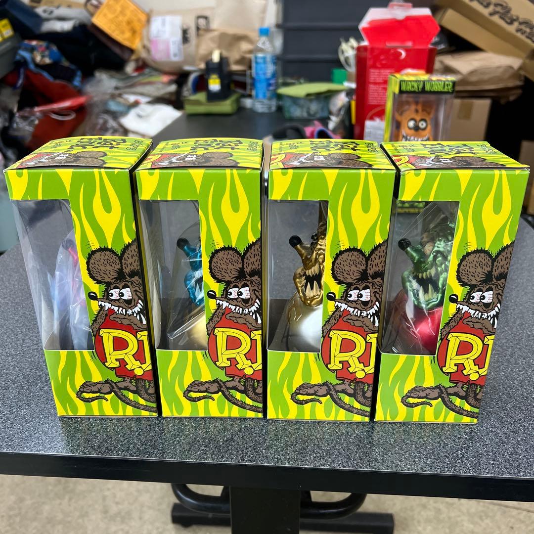 希少限定メタリックバージョン　ラットフィンクボビングヘッド4体セット