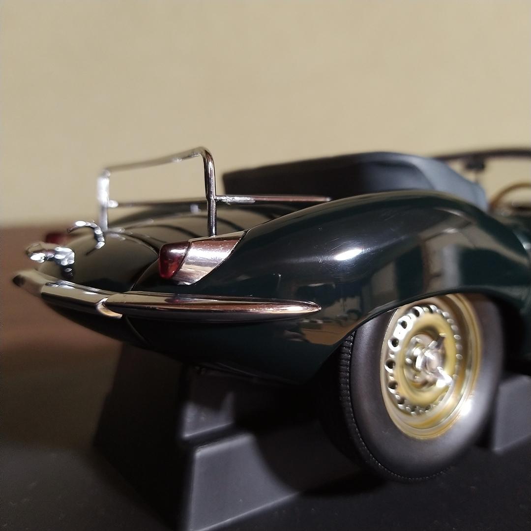 F*N様 オートアート ジャガー XKSS スティーブ・マックイーン