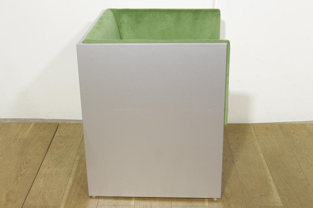 y*u様 Cassinaカッシーナ★スリムソファ★1人掛け★エアーフレーム★２４