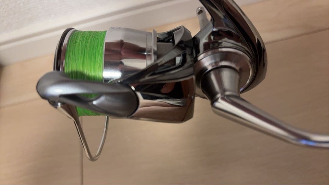 Daiwa EXIST LT2000S-XH スピニングリール