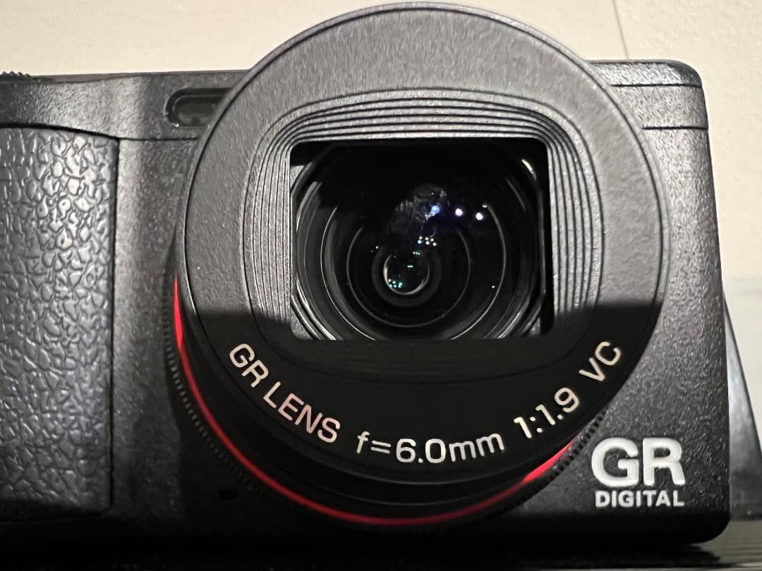 RICOH GR DIGITAL Ⅳ