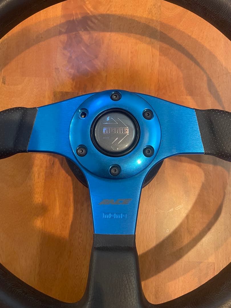 momo RACE ステアリング　メタリックブルー TYP D35 早い者勝ち