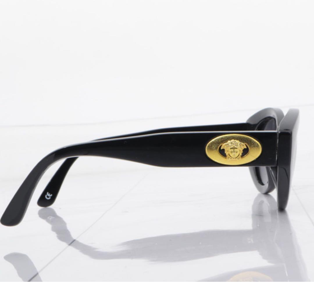 ✨VERSACE✨y2kブラックオーバルサングラス ゴールドロゴ