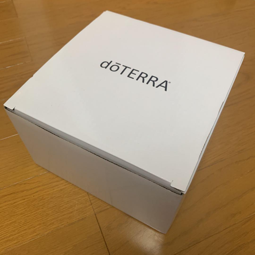 【オマケ付】doTERRA 木箱　アロマオイルBOX 新品未使用