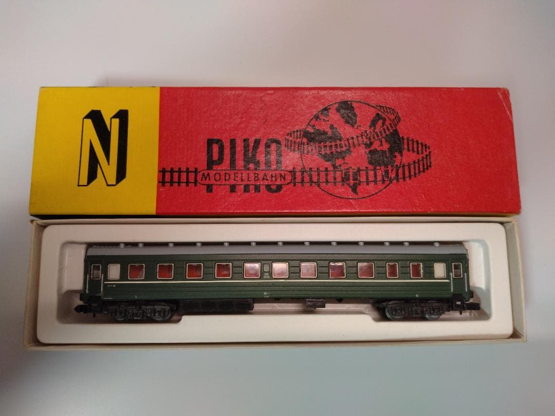 PIKO Nゲージ SZG MECT36 PassengersWagon