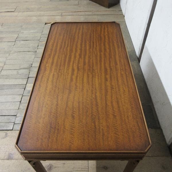 英国製 アンティーク 家具 べヴァン・ファンネル社 コーヒーテーブル 6111e