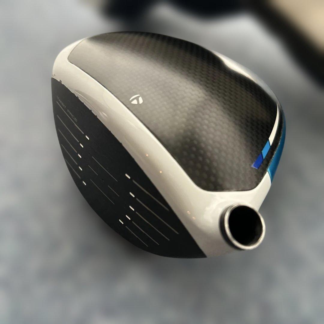 《テーラーメイド》SIM2 MAXドライバーヘッド10.5°＋ヘッドカバー