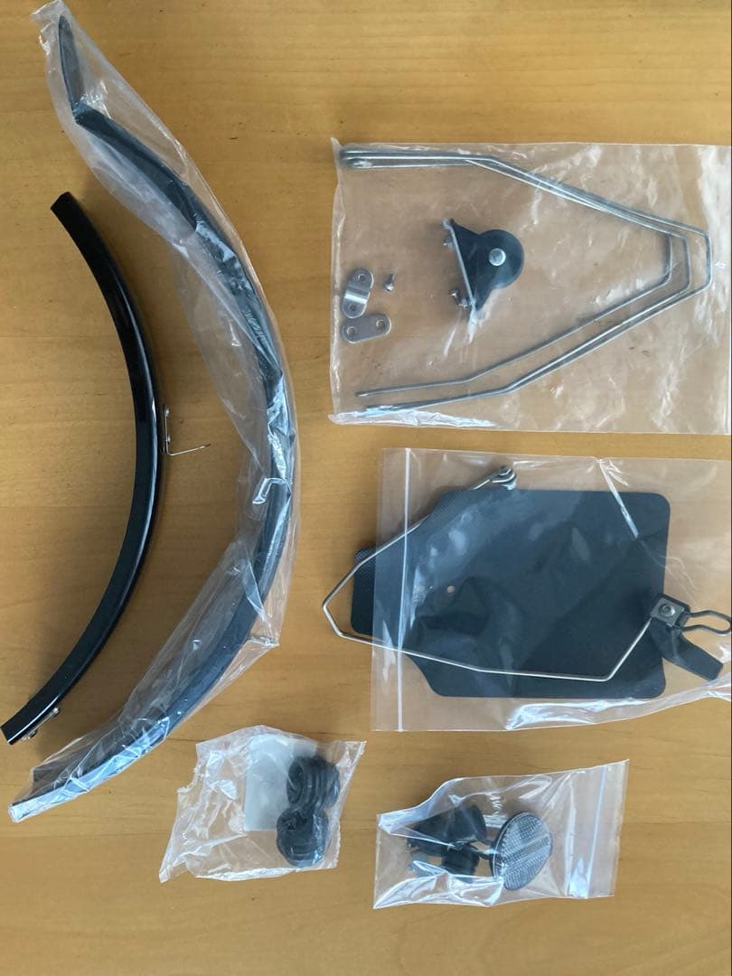 ブロンプトン　純正前後フェンダーセット他